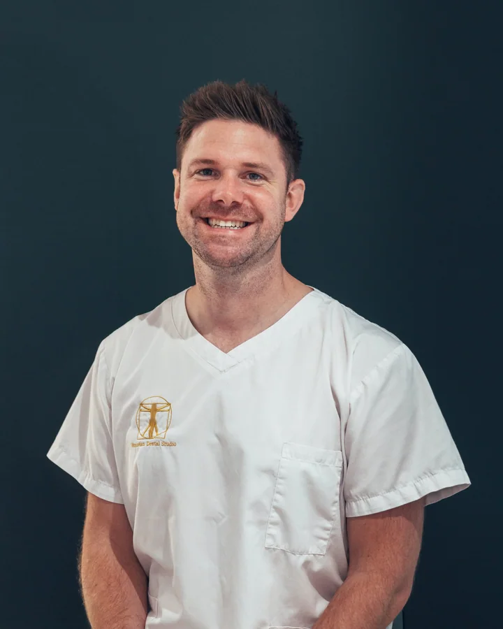 Dr Adam Hewitt