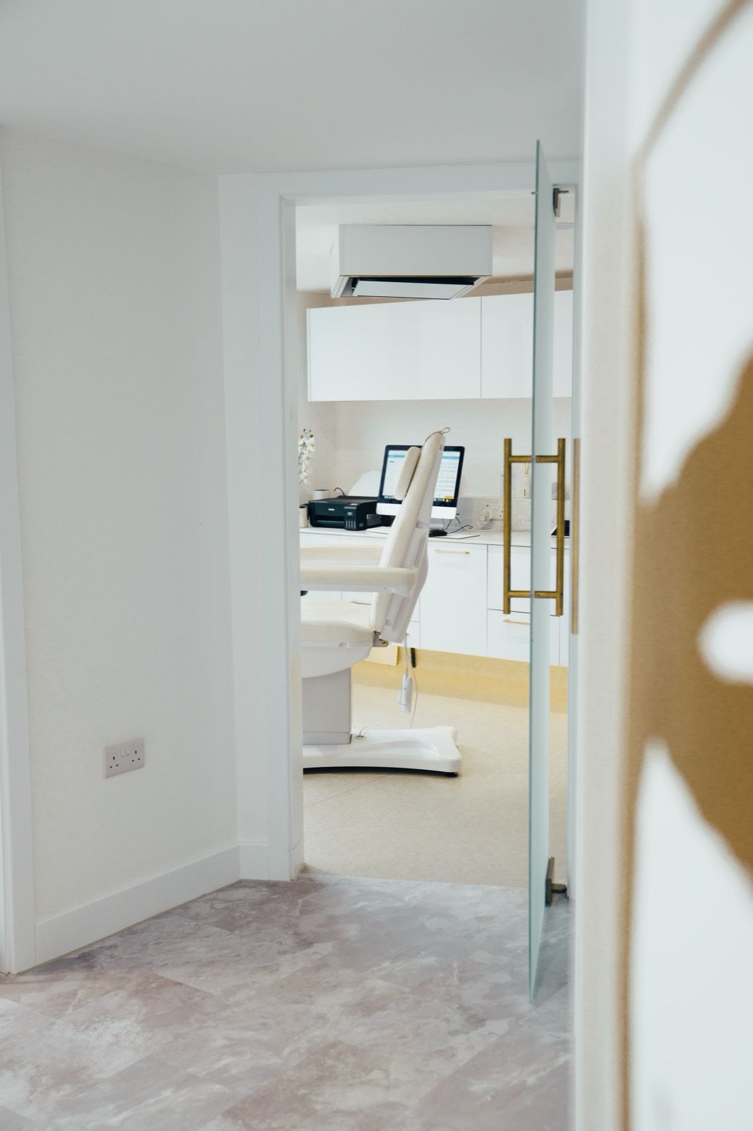 Detailed view of the Vitruvian clinic